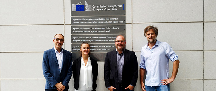 équipe internationale de quatre immunologistes équipe internationale de quatre immunologistes